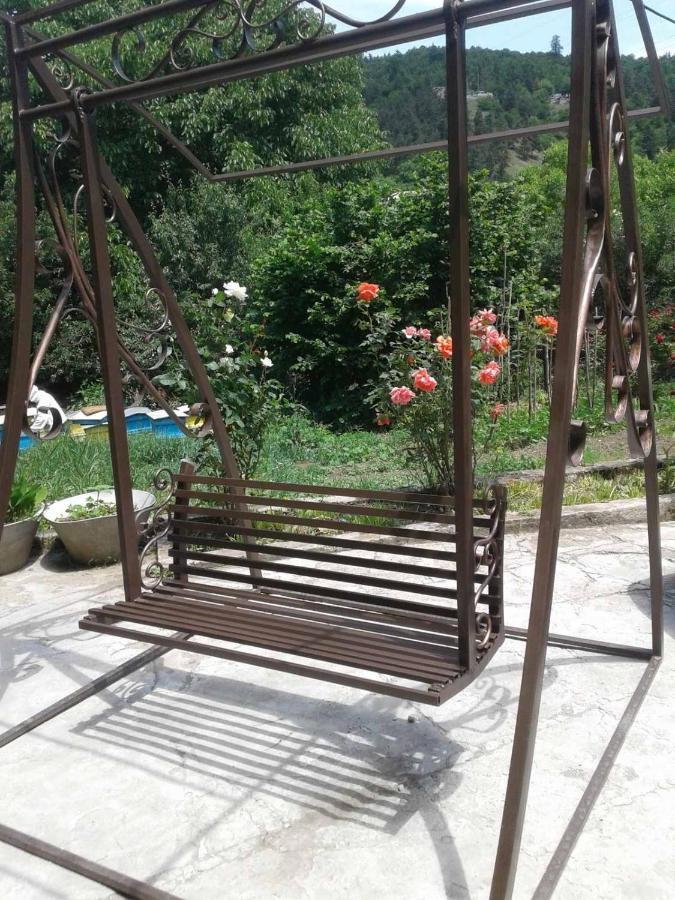 Artyomi Toon Apartment Dilijan Exterior photo